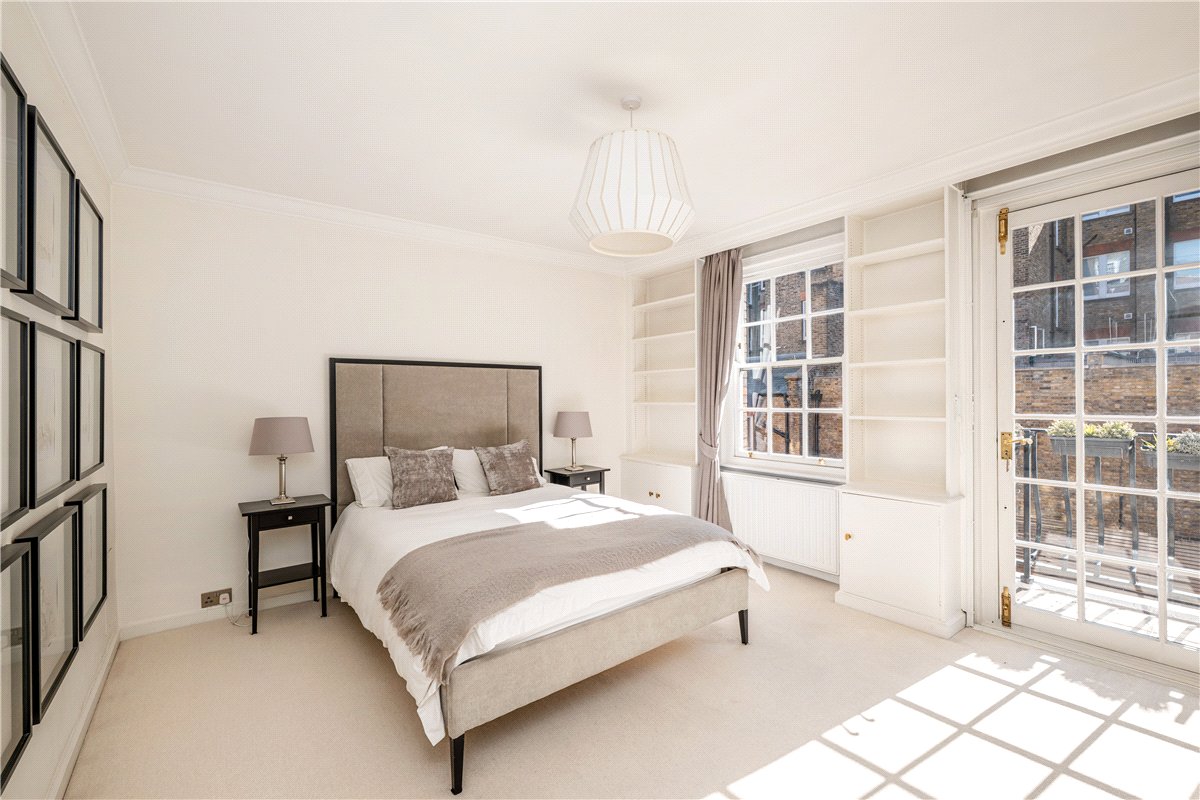 2 bedroom Flat, Reeves Mews, Mayfair, W1K - Available, Image 11
