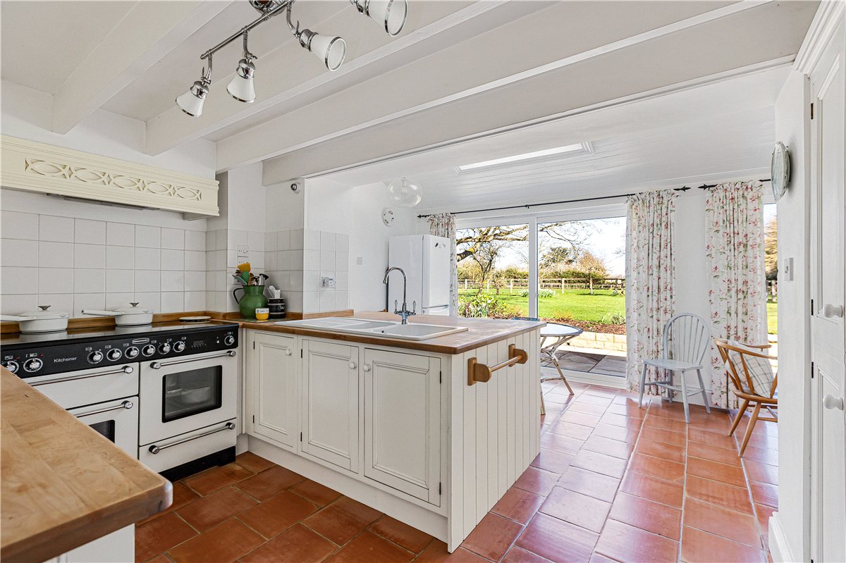 6 bedroom House, Church Road, Hinton Waldrist, SN7 - Available, Image 10