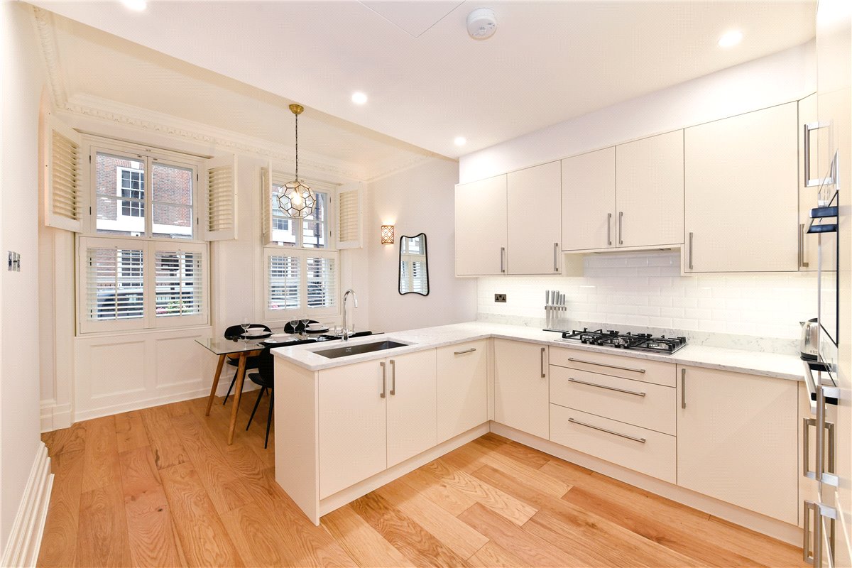 2 bedroom Flat, Park Street, Mayfair, W1K - Available, Image 12