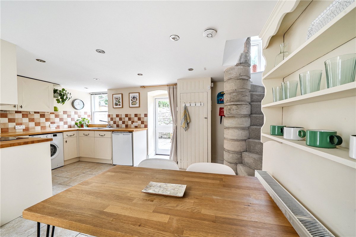 1 bedroom House, Prior Park Road, Bath, BA2 - Available, Image 6