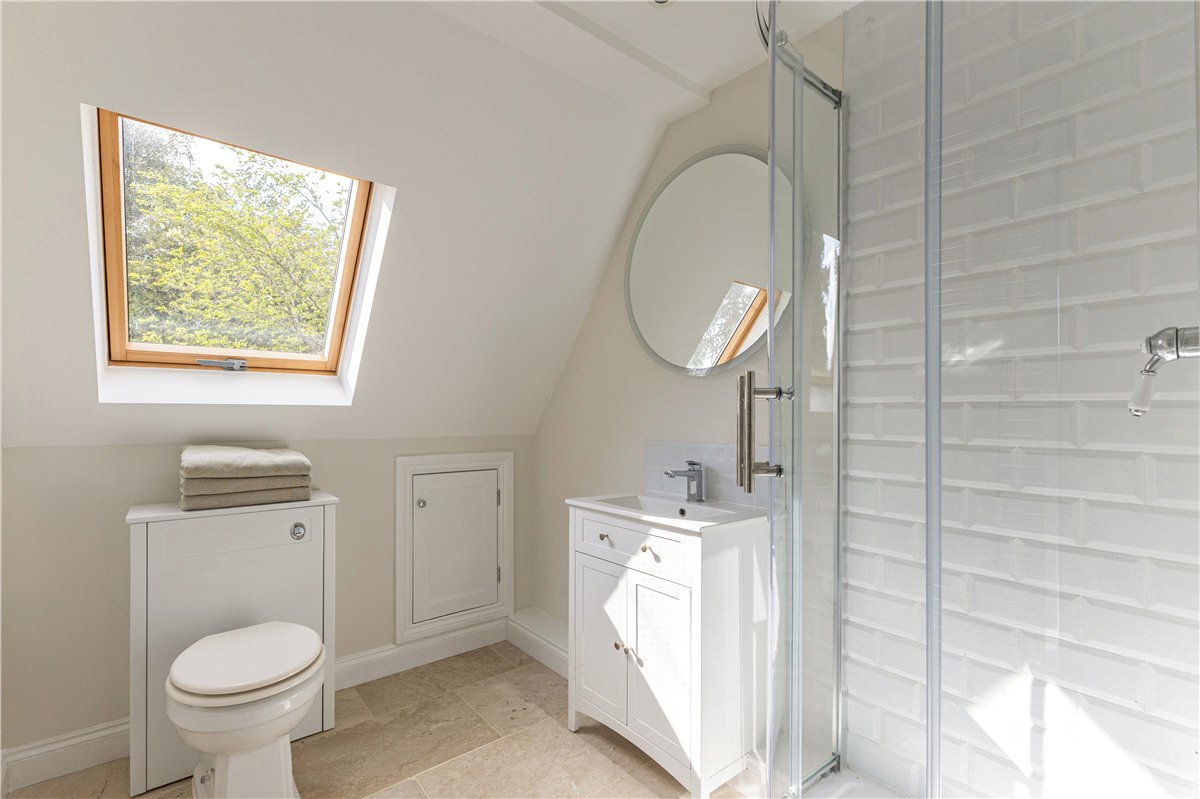 5 bedroom House, The Fairway, Devizes, SN10 - Available, Image 28