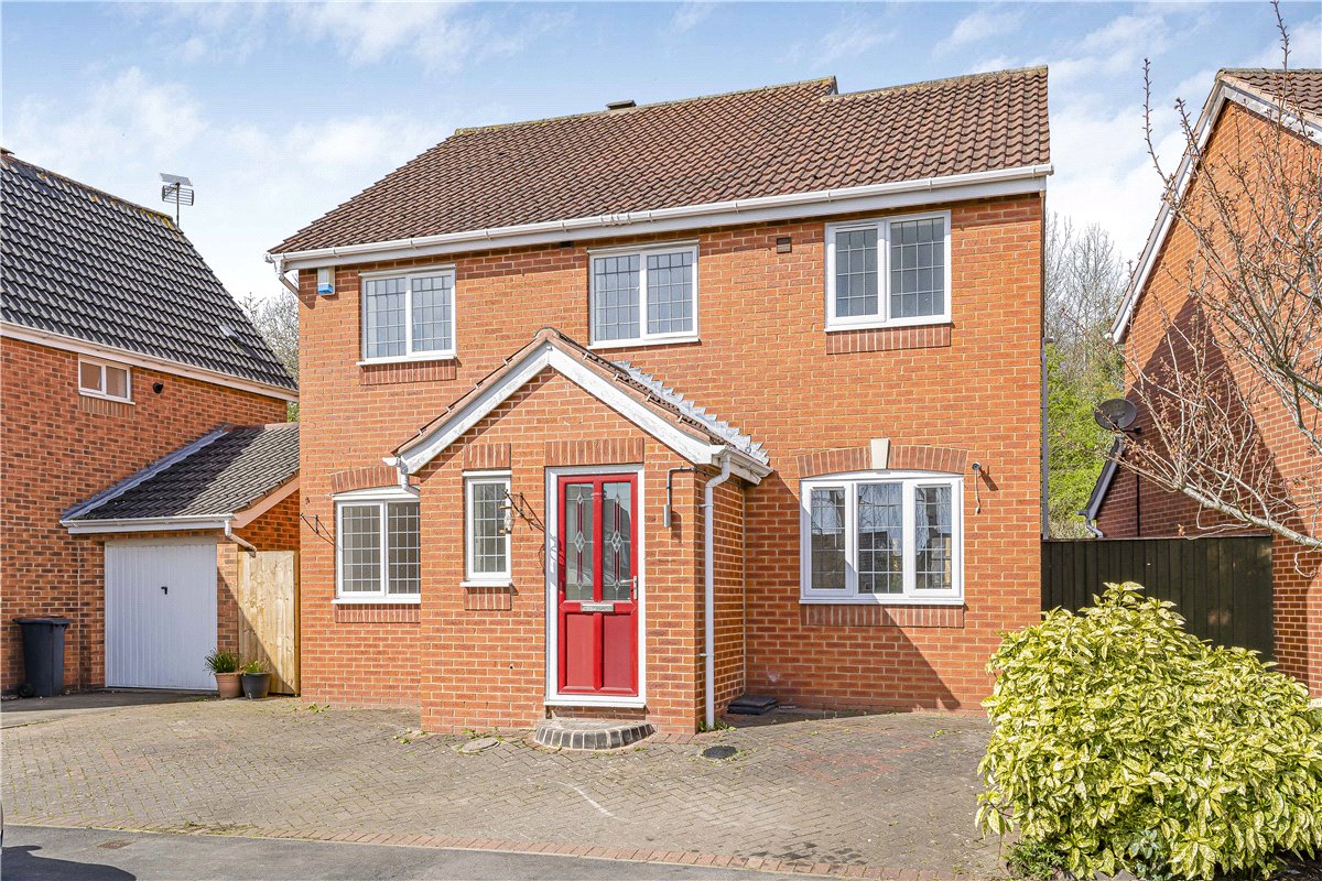 4 bedroom House, Amersham Way, Measham, DE12 - Let Agreed