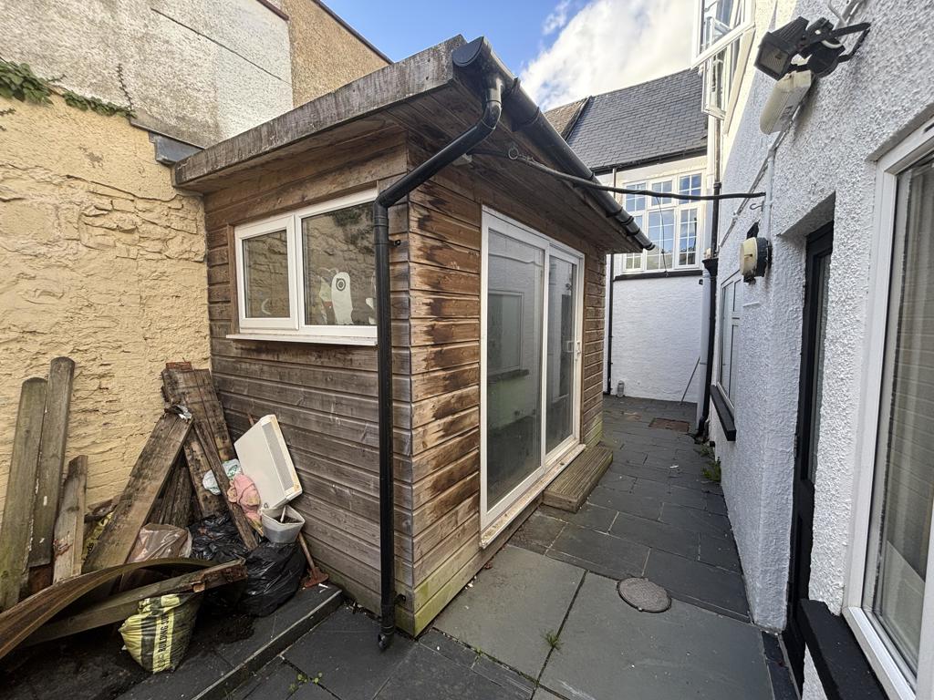 0 , 42 High Street, Honiton, EX14 - Available, Image 10