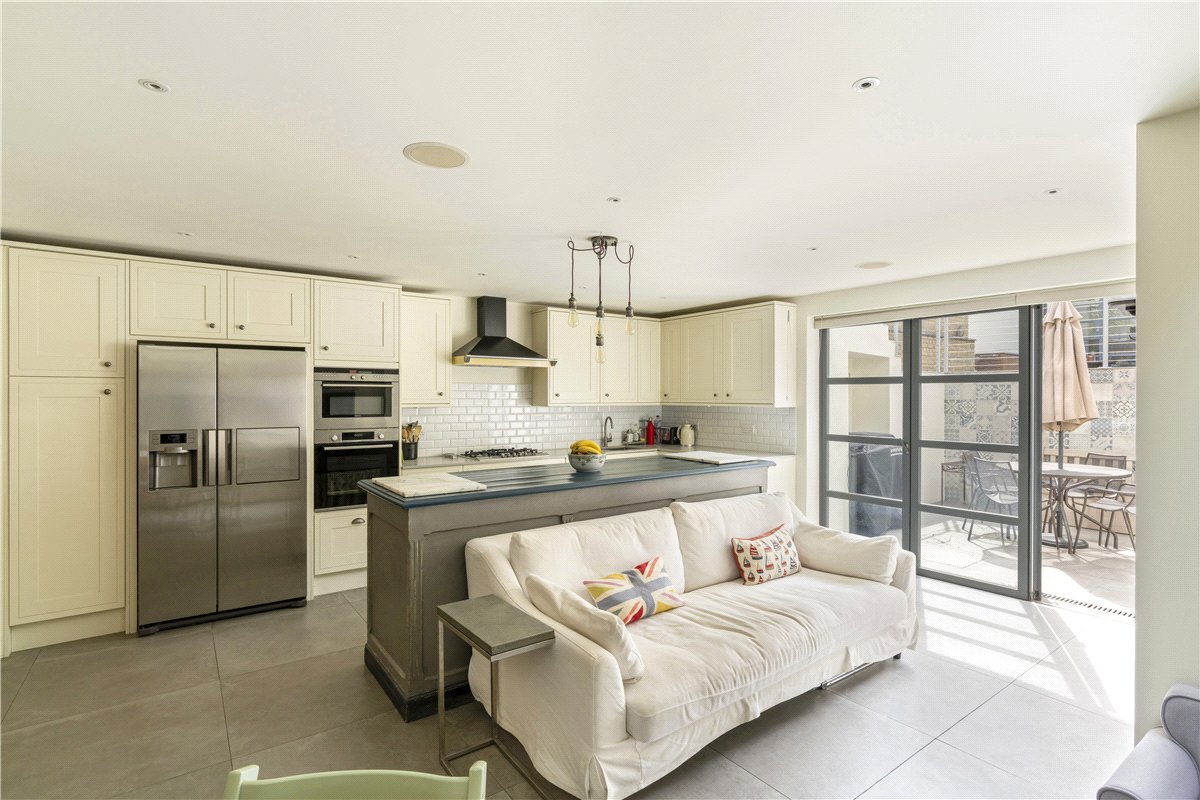 5 bedroom House, Wiseton Road, London, SW17 - Available, Image 5