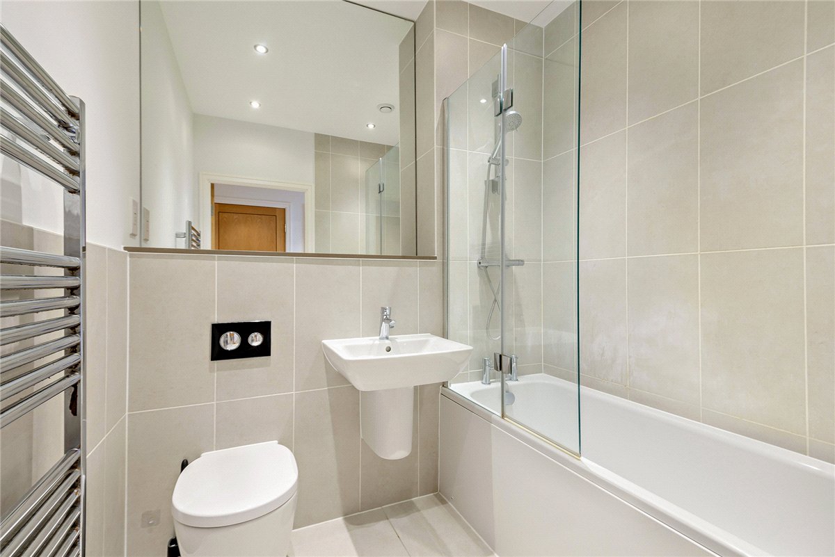 1 bedroom Flat, Kingman Way, Newbury, RG14 - Sold STC, Image 8