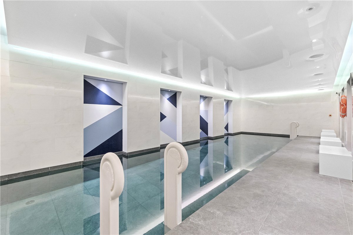 4 bedroom Flat, Chelsea Manor Street, Chelsea, SW3 - Available, Image 11