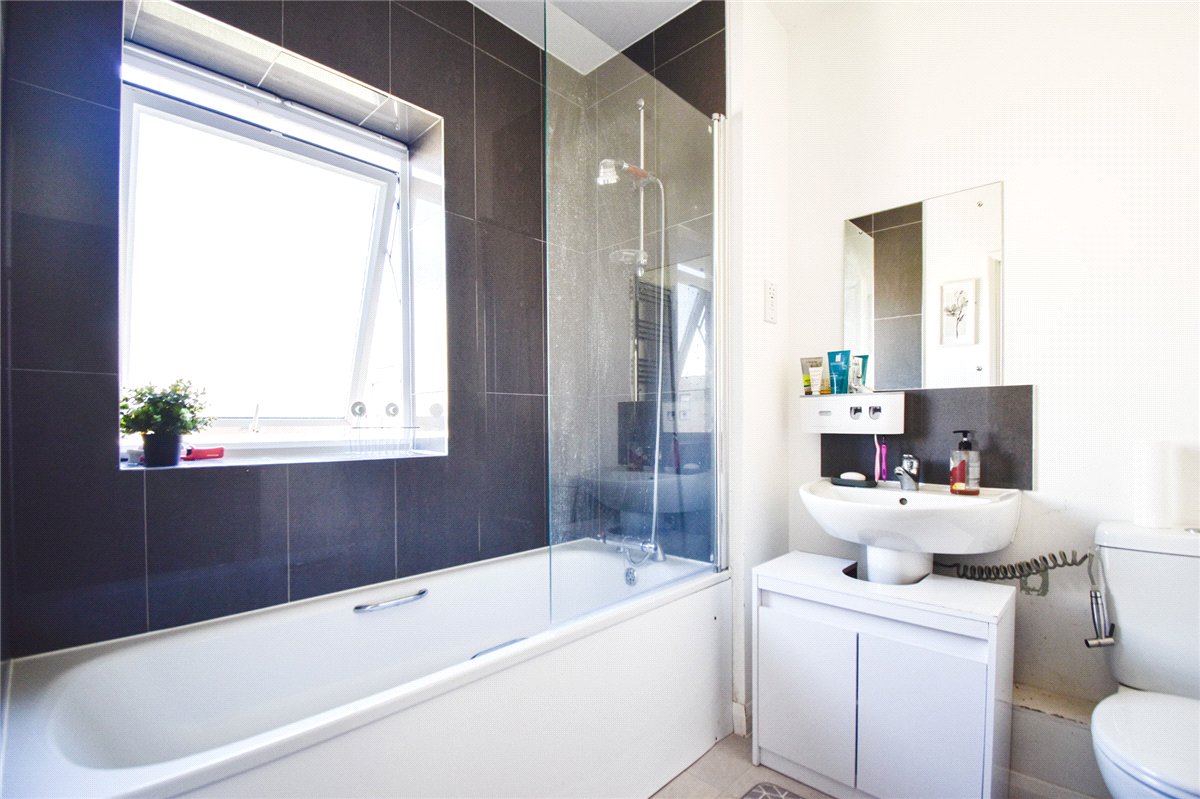 3 bedroom House, Hatherdene Close, Cambridge, CB1 - Available, Image 8