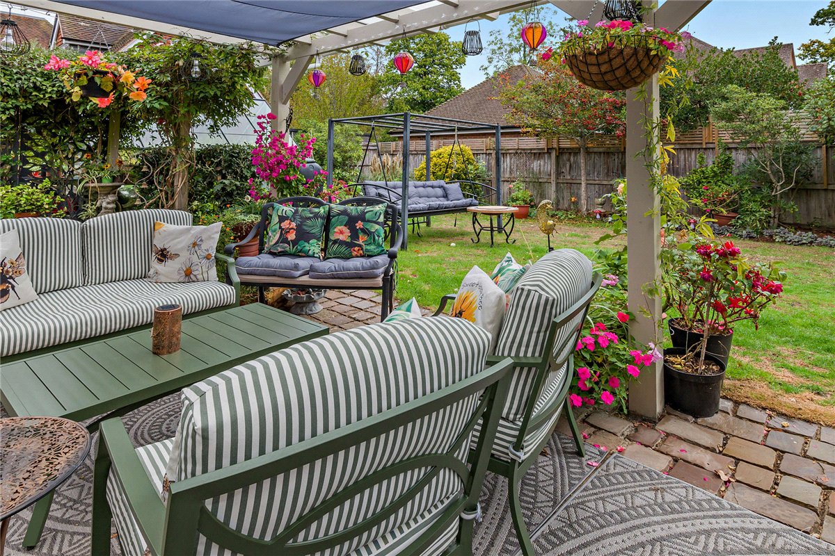 6 bedroom House, Monks Lane, Newbury, RG14 - Available, Image 28