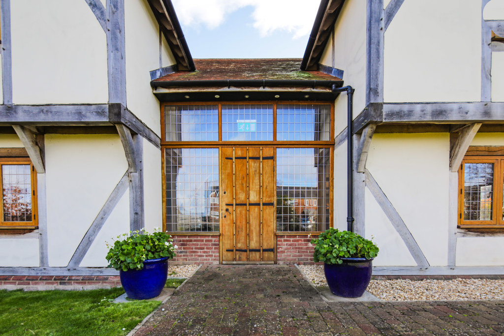 4623 Sq Ft, The Farmhouse, Steventon, OX13 - Under Offer, Image 1