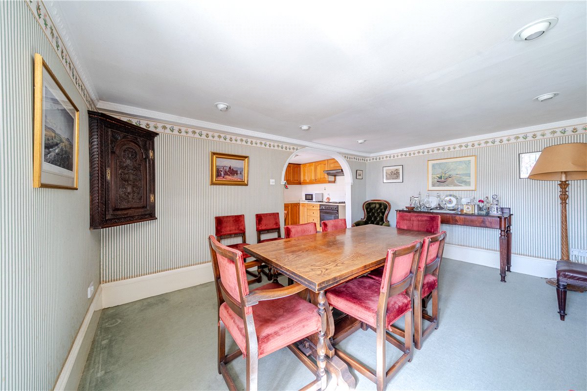 2 bedroom House, The Green, Marlborough, SN8 - Sold, Image 14