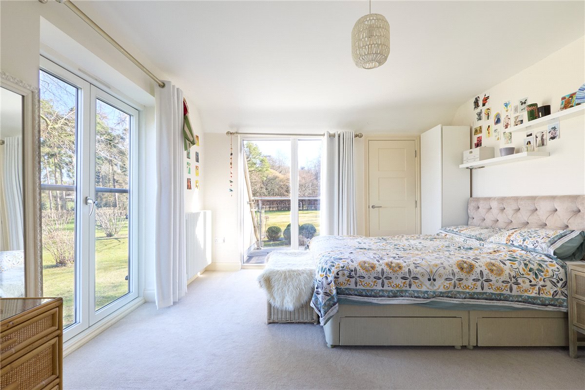 5 bedroom House, Centre Drive, Newmarket, CB8 - Sold, Image 16