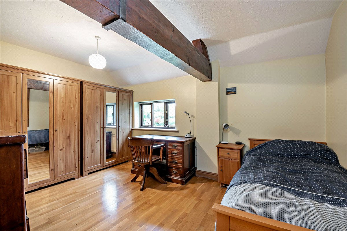4 bedroom Barn Conversion, Snelsmore, Newbury, RG14 - Available, Image 11