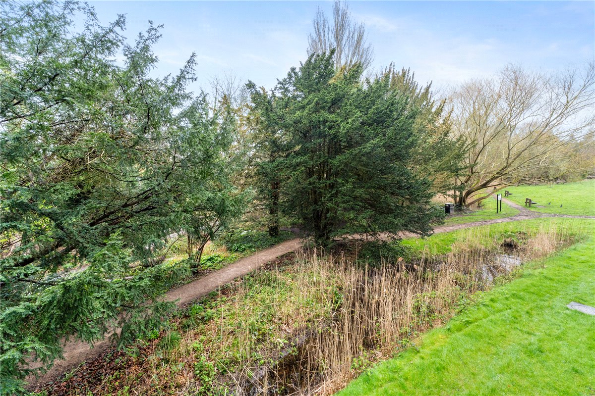2 bedroom Flat, Kingfisher Way, Cambridge, CB2 - Sold, Image 9