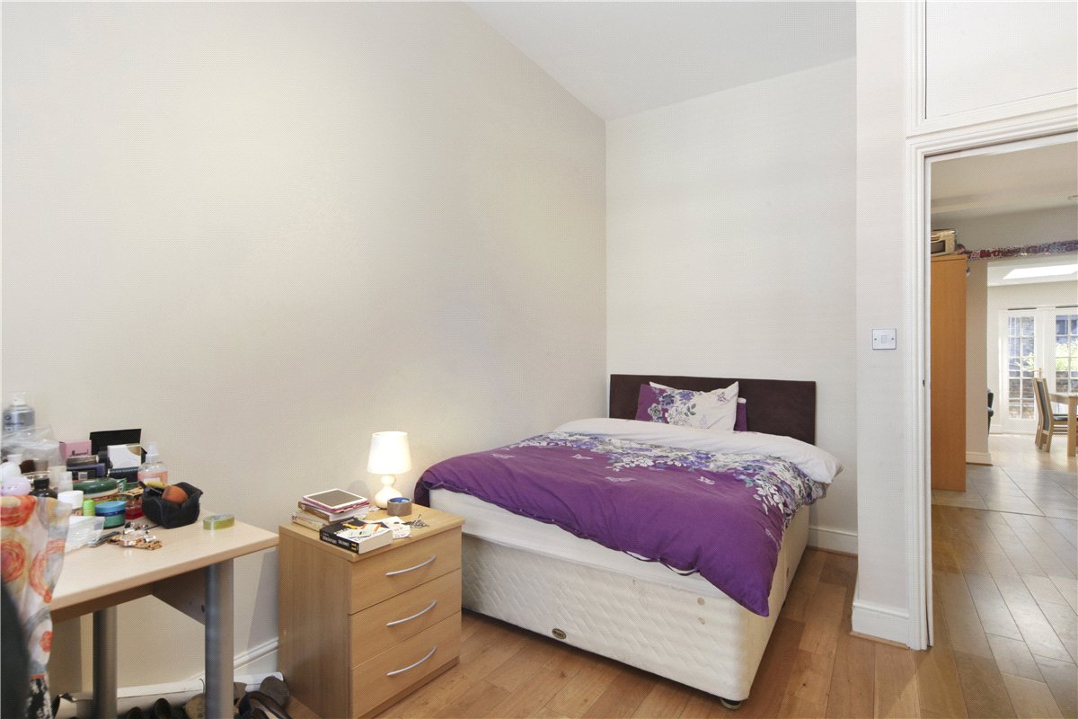 2 bedroom Flat, Westbourne Park Road, Bayswater, W2 - Available, Image 8
