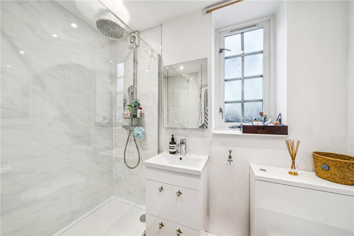 2 bedroom Flat, Frogmore, London, SW18 - Sold STC, Image 6