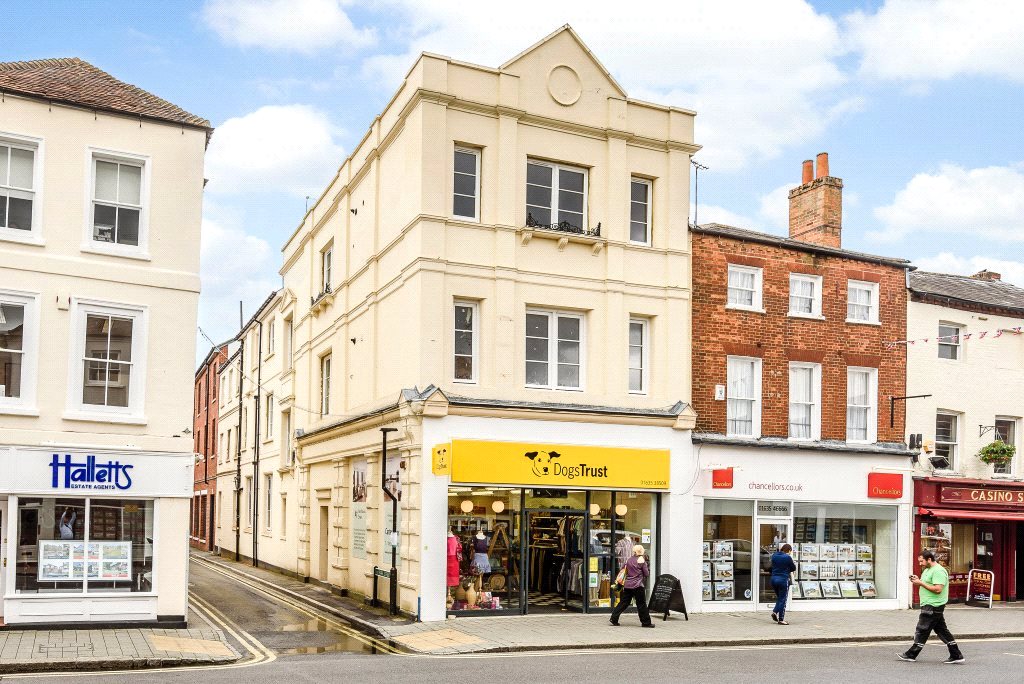 2 bedroom Flat, Northbrook Street, Newbury, RG14 - Sold, Image 7