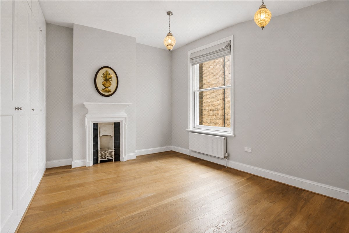 2 bedroom Flat, Bishops Park Road, London, SW6 - Available, Image 16