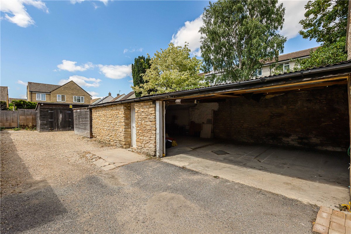 4 bedroom House, Mill Street, Eynsham, OX29 - Available, Image 25