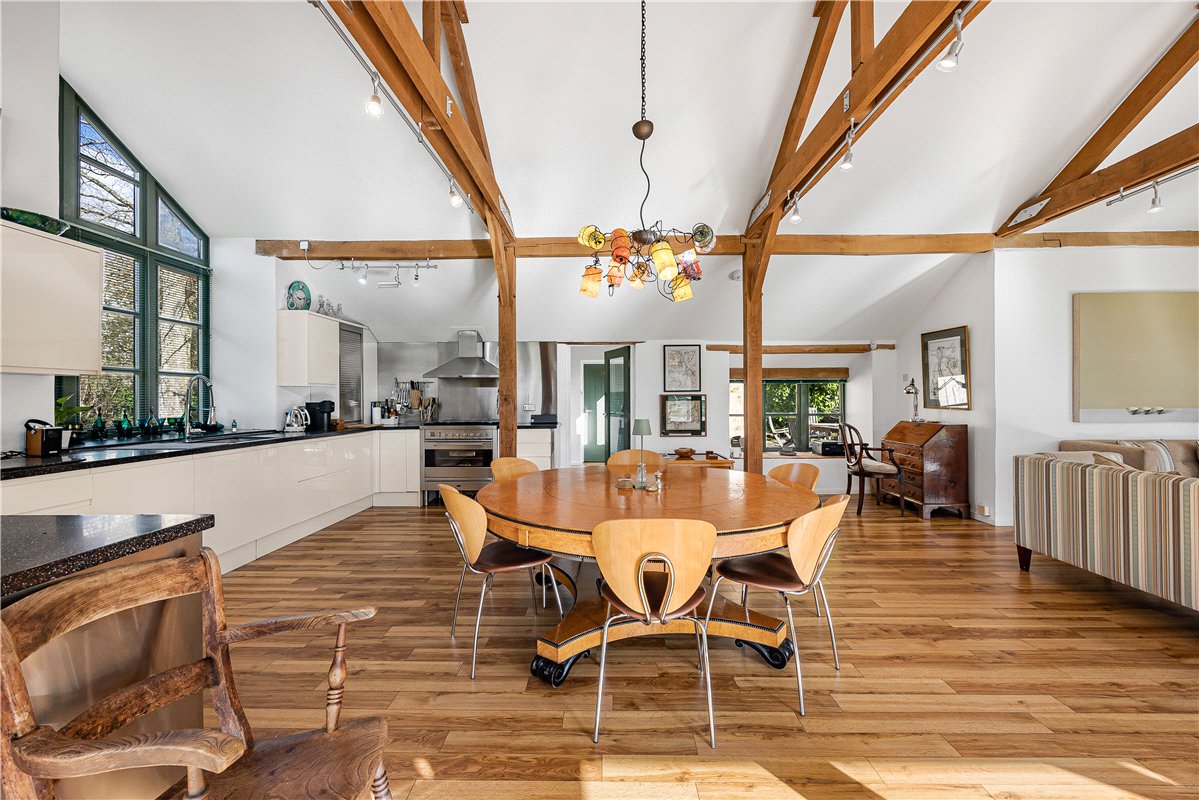 4 bedroom House, Weston-on-the-Green, Bicester, OX25 - Available, Image 12