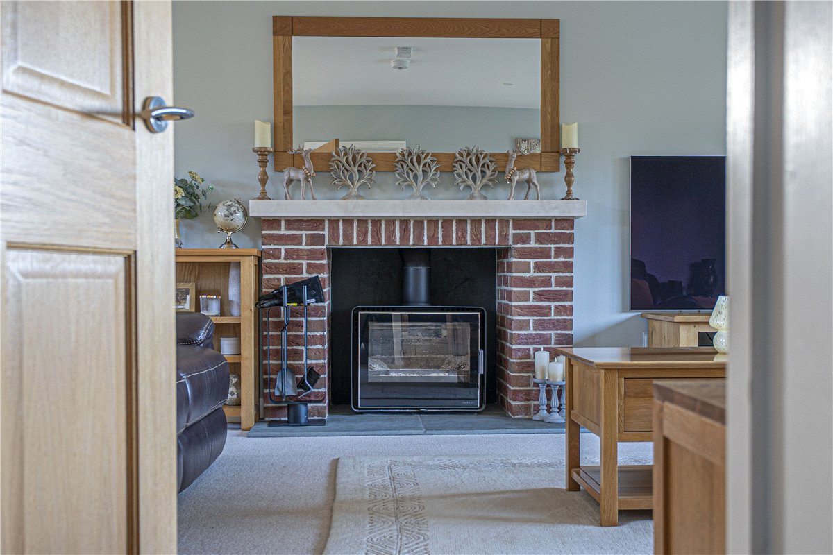 4 bedroom House, Stockbridge Road, Lopcombe, SP5 - Available, Image 9