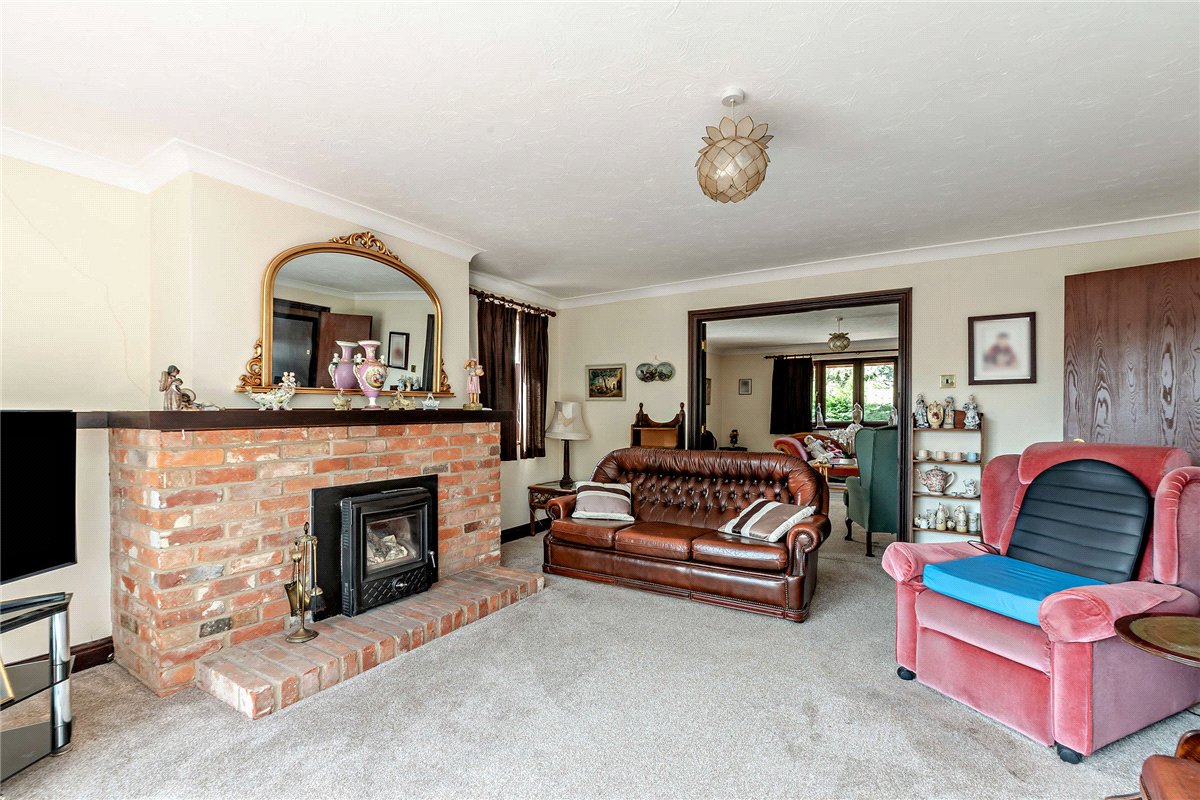 4 bedroom House, Harewood Drive, Cold Ash, RG18 - Available, Image 7