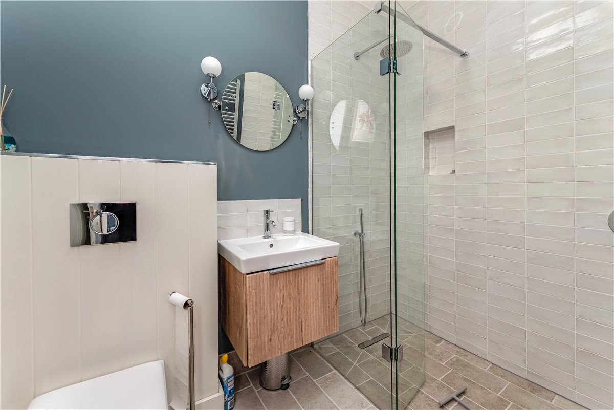 3 bedroom Flat, Farne House, 12 Crewe Street, NE68 - Available, Image 9