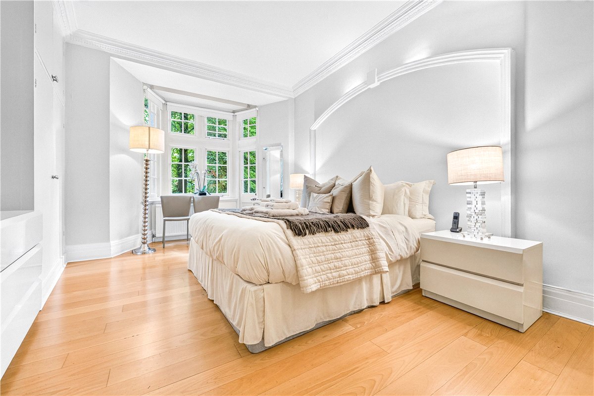 4 bedroom Flat, Knightsbridge, London, SW1X - Available, Image 6
