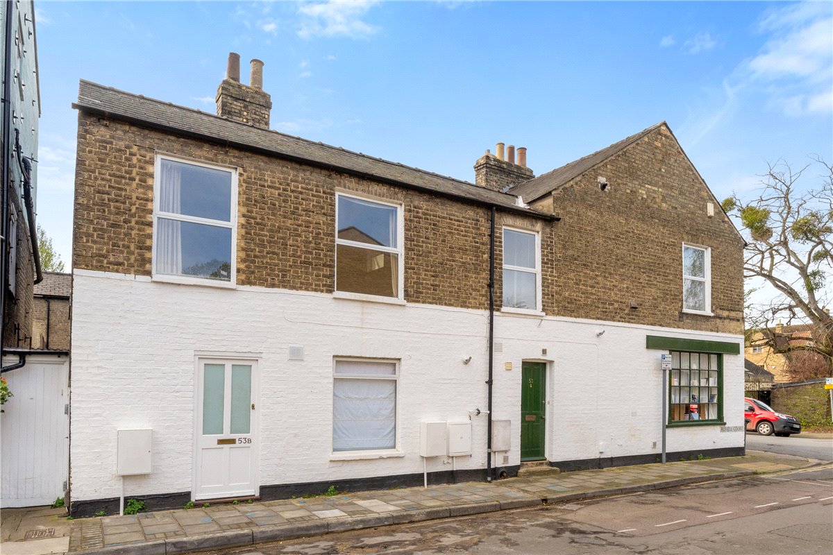 1 bedroom Flat, Top Flat, 53 Panton Street, CB2 - Sold