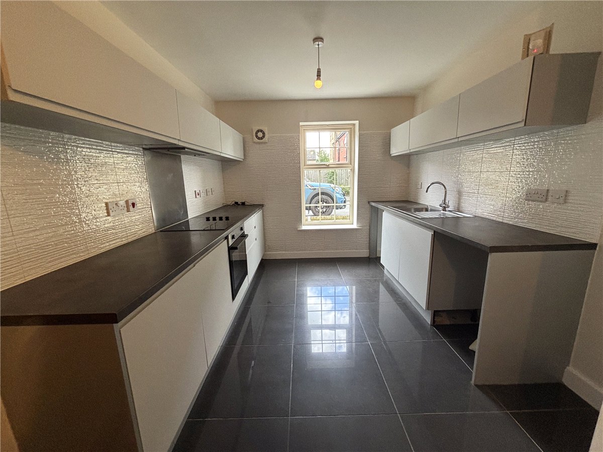 4 bedroom House, Comelybank Drive, Mexborough, S64 - Available, Image 1