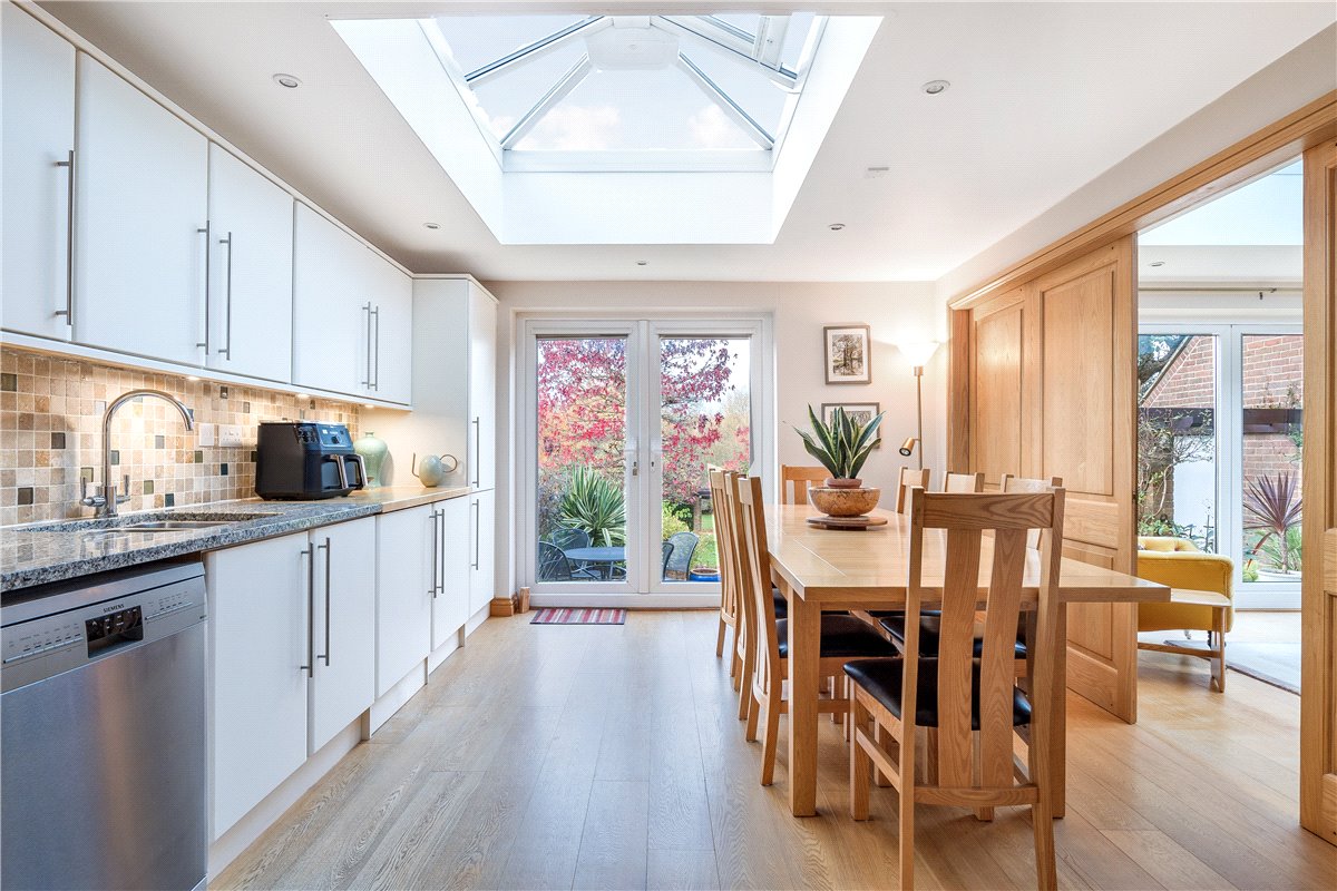 4 bedroom House, High Street, Manton, SN8 - Available, Image 18