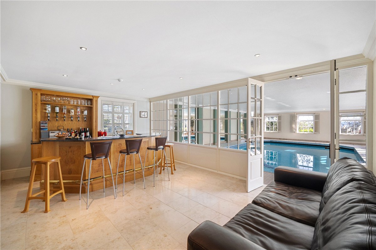 6 bedroom House, Crag Lane, Huby, LS17 - Available, Image 14