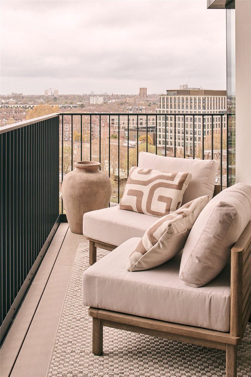3 bedroom Flat, White City Living, 54 Wood Lane, W12 - Available, Image 7