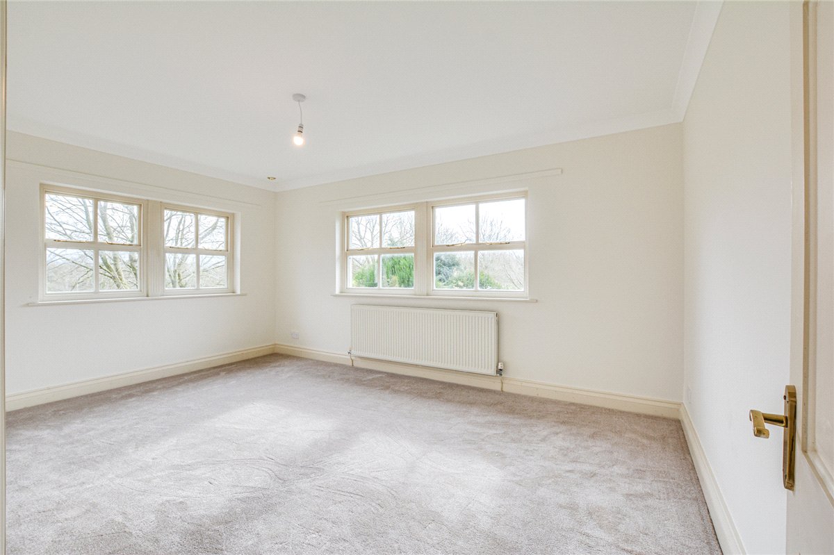 4 bedroom House, Glazebrook Lane, Glazebrook, WA3 - Available, Image 5