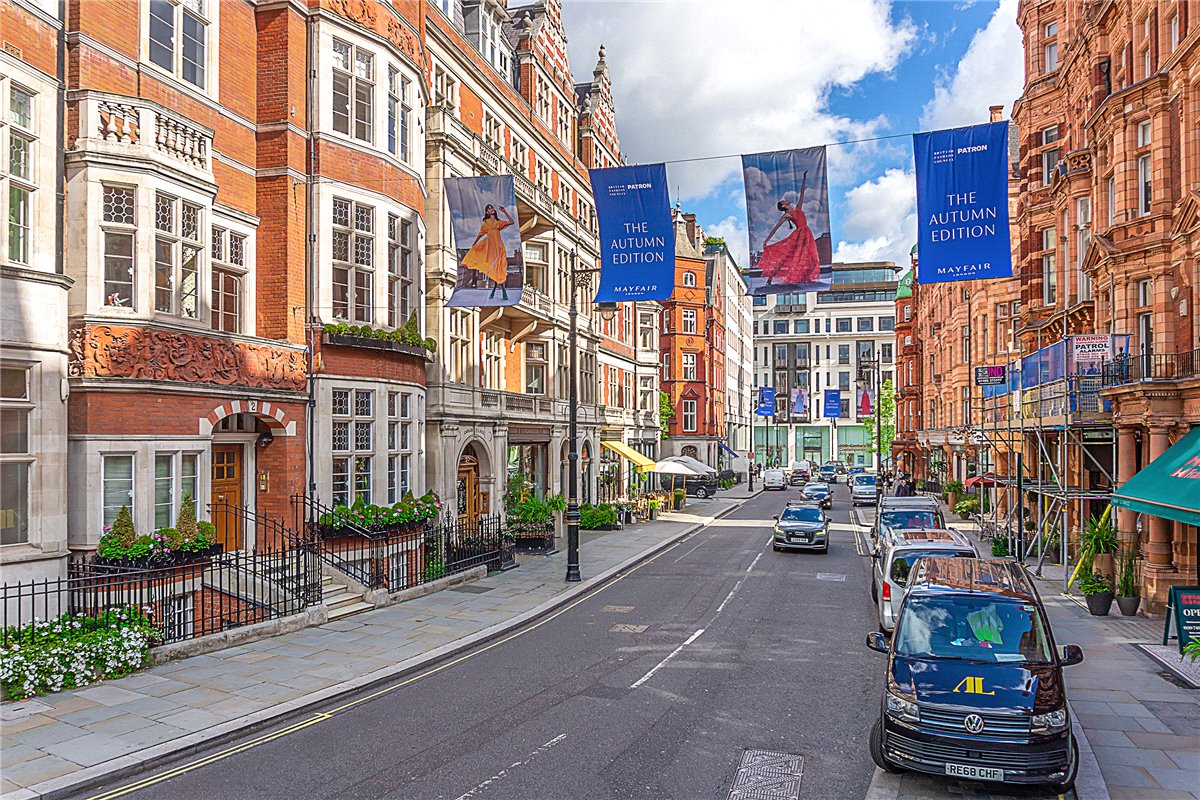 1 bedroom Flat, Carlos Place, Mayfair, W1K - Available, Image 17