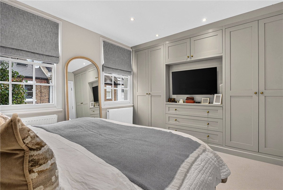 3 bedroom House, Orbain Road, London, SW6 - Available, Image 15