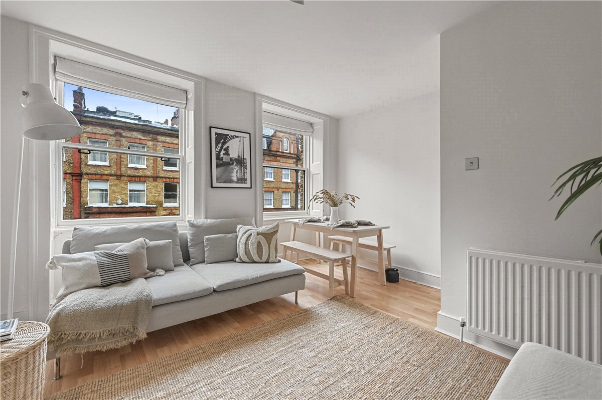 2 bedroom Flat, Nottingham Place, Marylebone, W1U - Available, Image 5