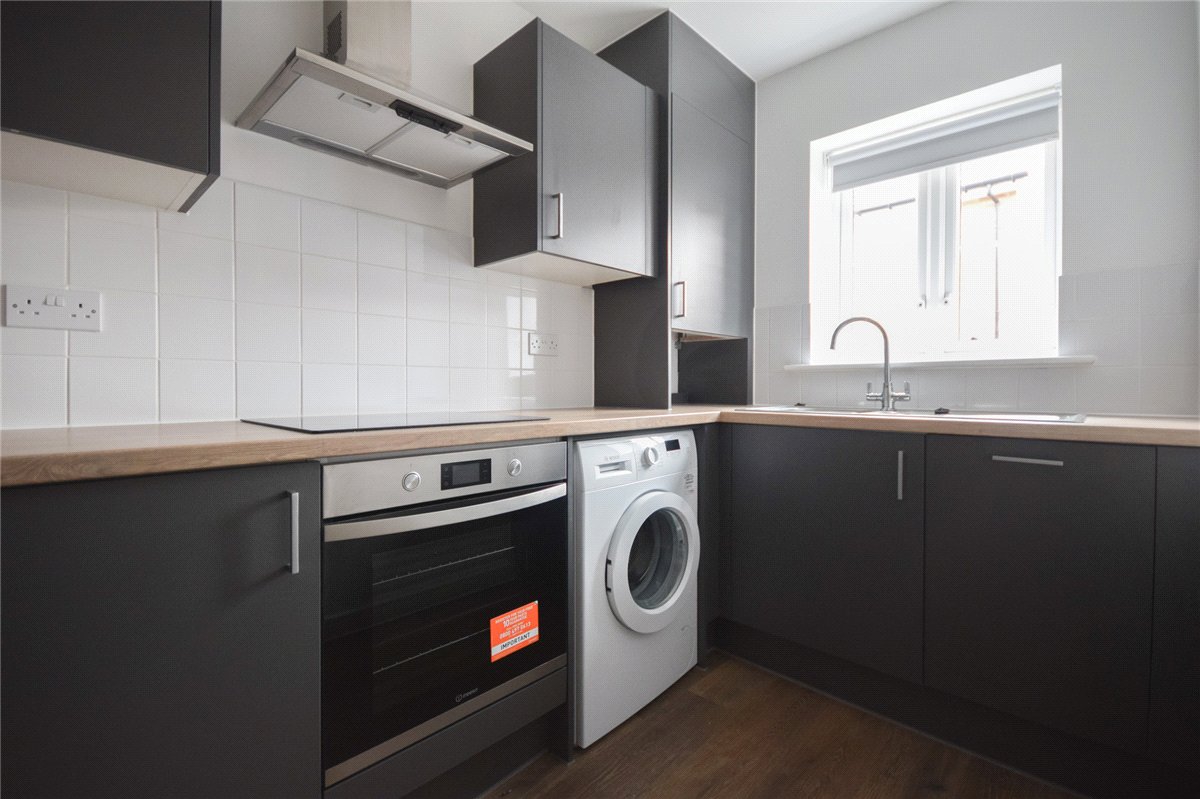 2 bedroom House, Gardner Drive, Bishop Stortford, CM23 - Let Agreed, Image 1