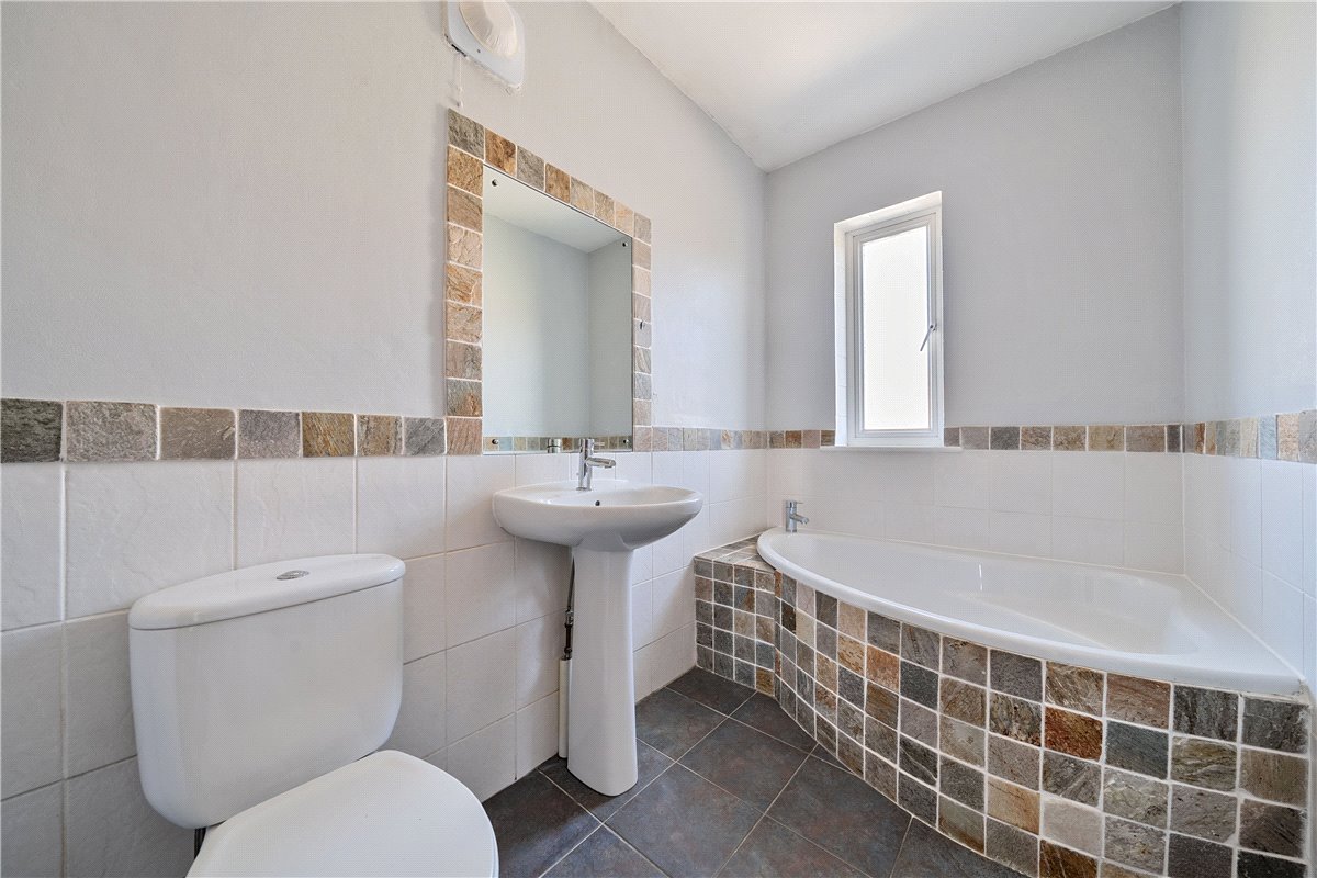 3 bedroom House, Haviland Grove, Bath, BA1 - , Image 5