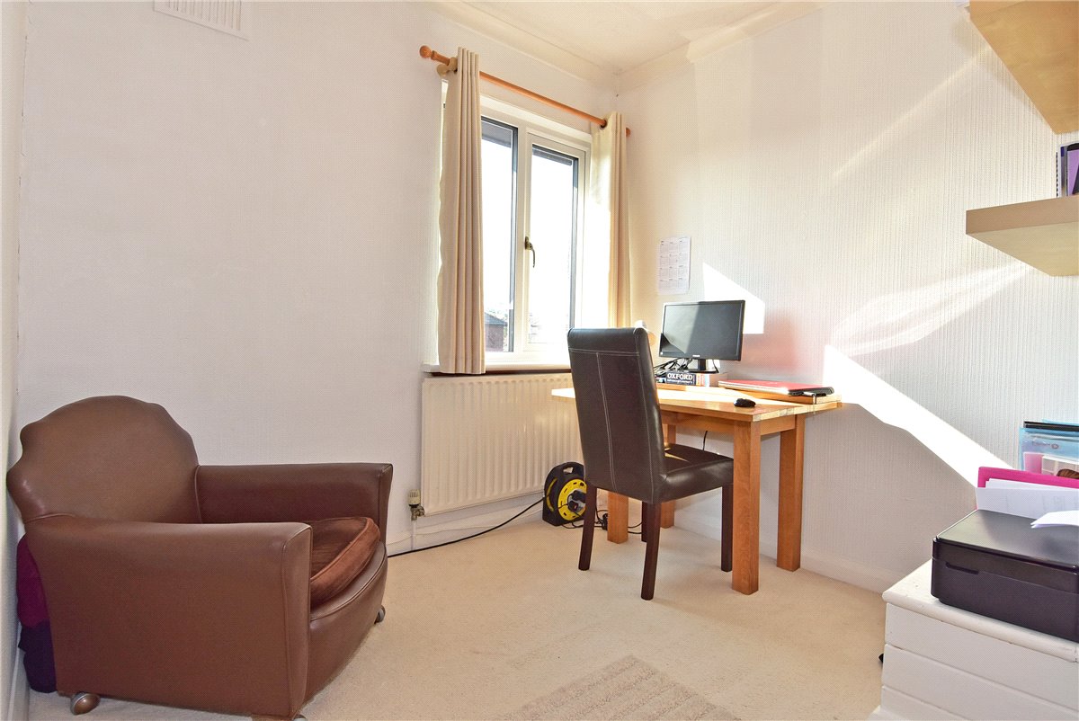 3 bedroom House, Murray Road, Richmond, TW10 - Let Agreed, Image 12