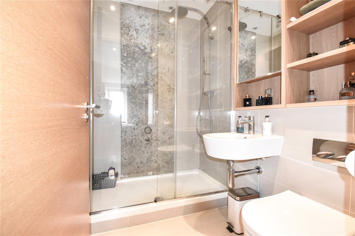 2 bedroom Flat, Kingsley Walk, Cambridge, CB5 - Sold, Image 11