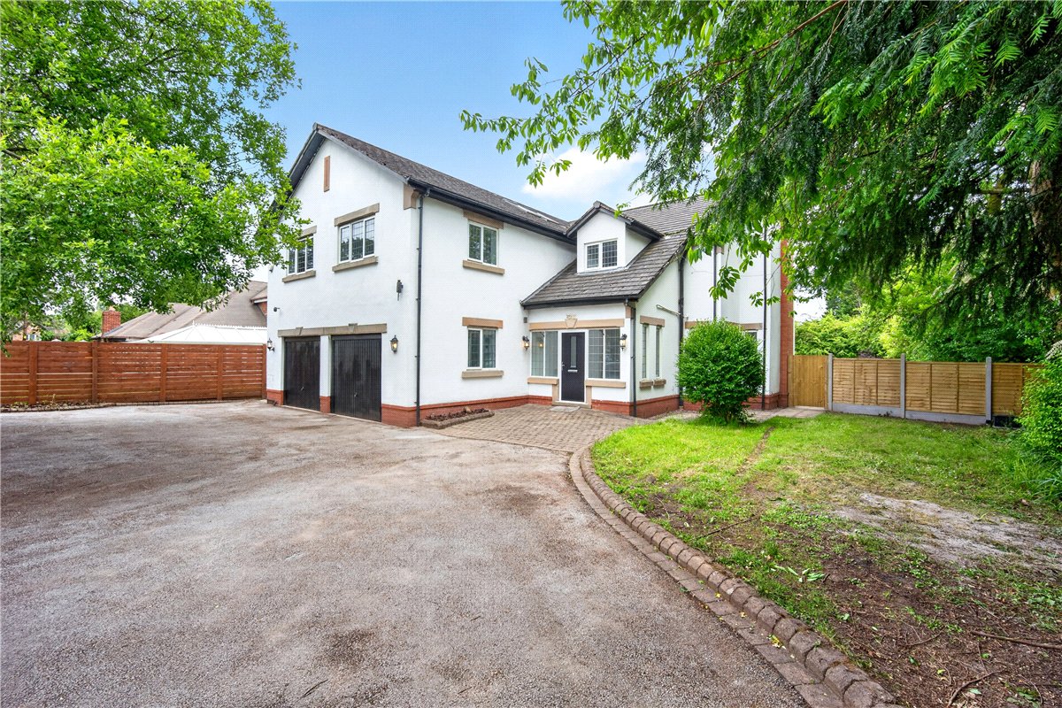 5 bedroom House, Hale Road, Hale Barns, WA15 - Let Agreed