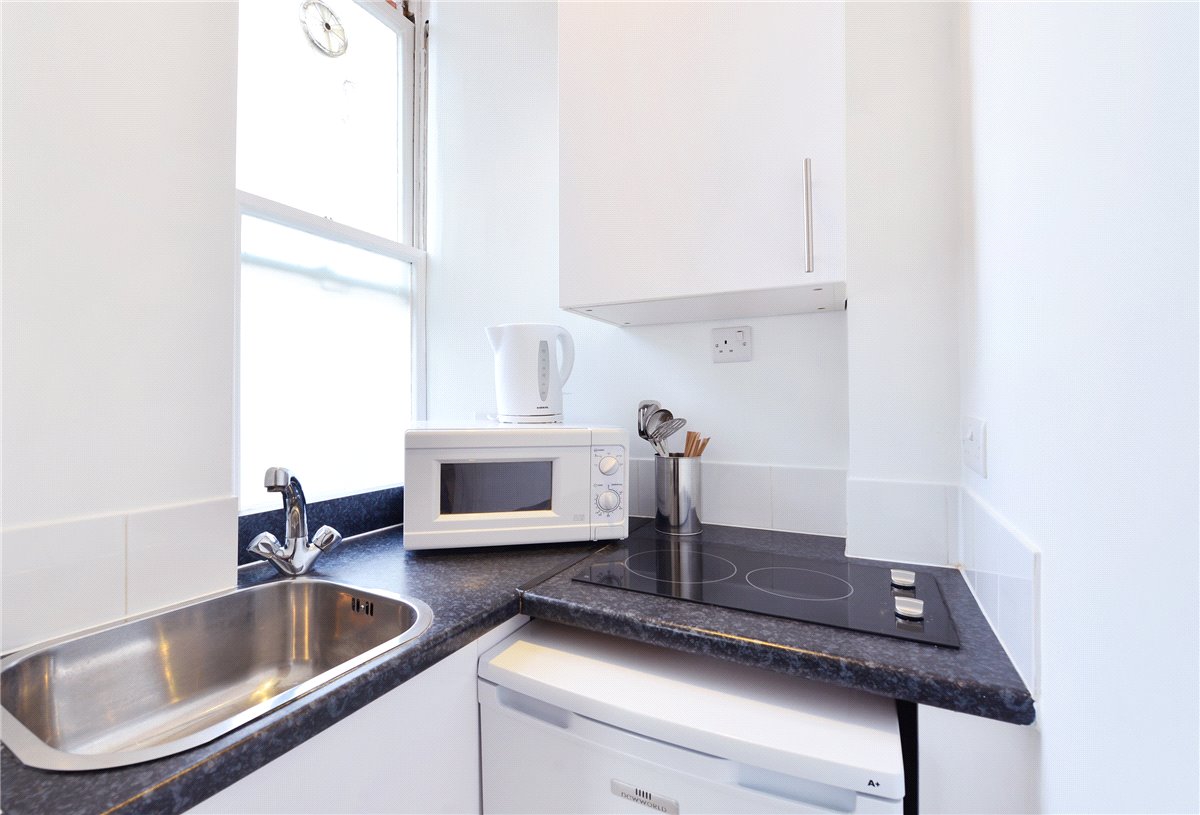 1 bedroom Flat, Hill Street, Mayfair, W1J - Available, Image 5