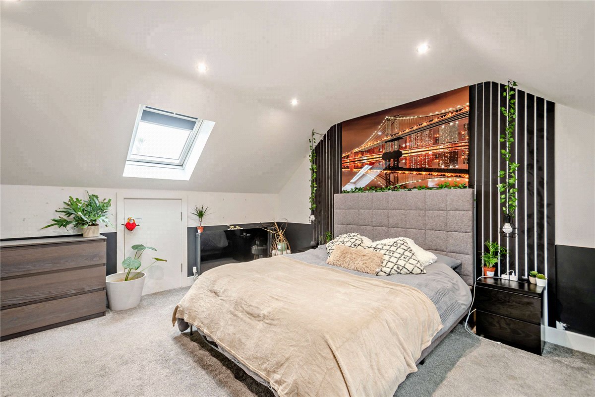 6 bedroom House, Calcutt, Near Knaresborough, HG5 - Available, Image 15