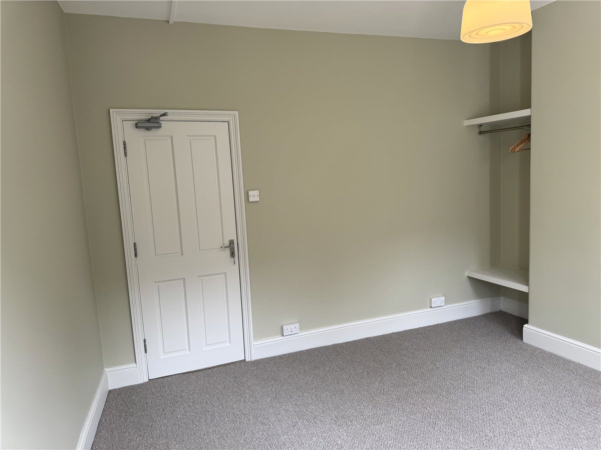 3 bedroom Maisonette, London Street, Bath, BA1 - Available, Image 7