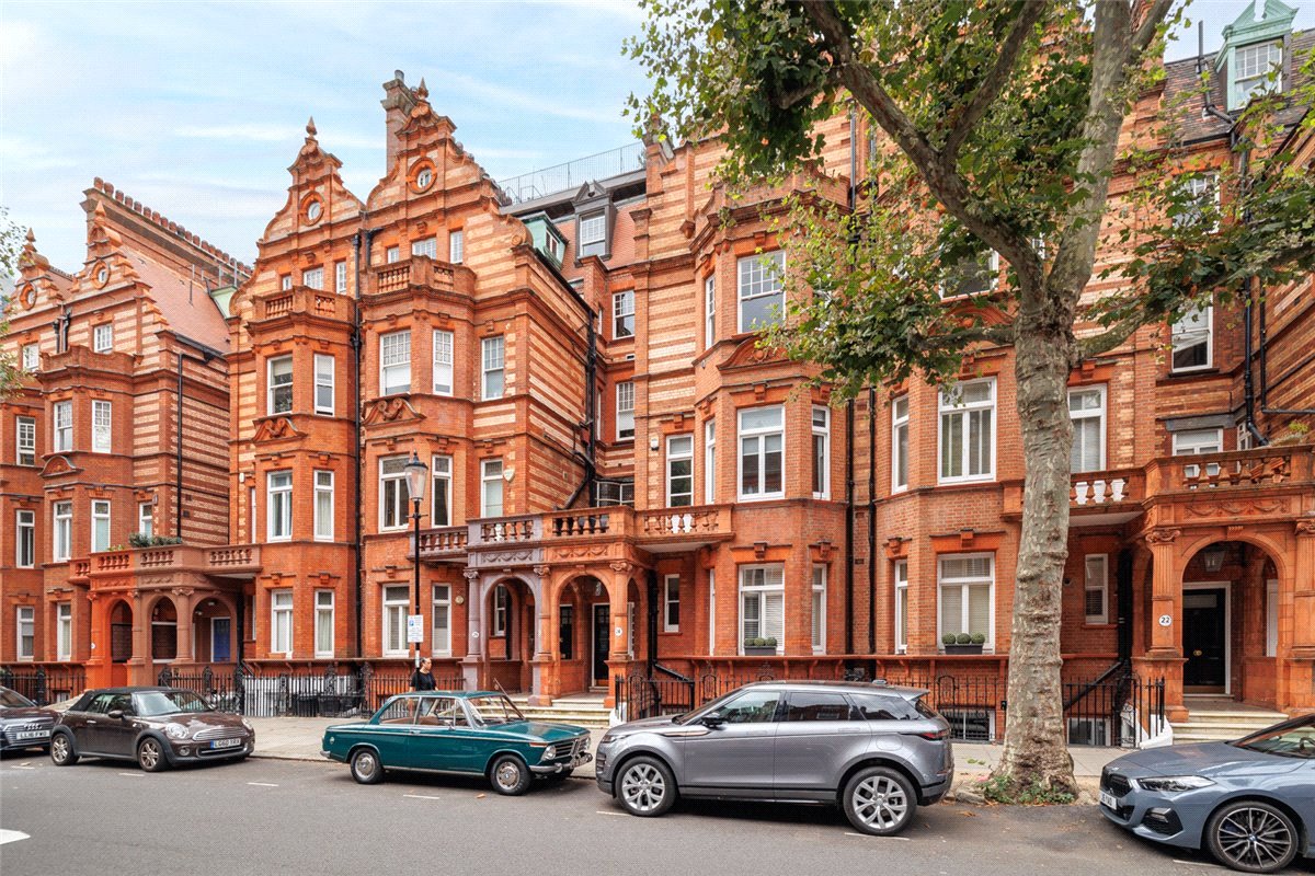 1 bedroom Flat, Sloane Gardens, Chelsea, SW1W - Available, Image 1