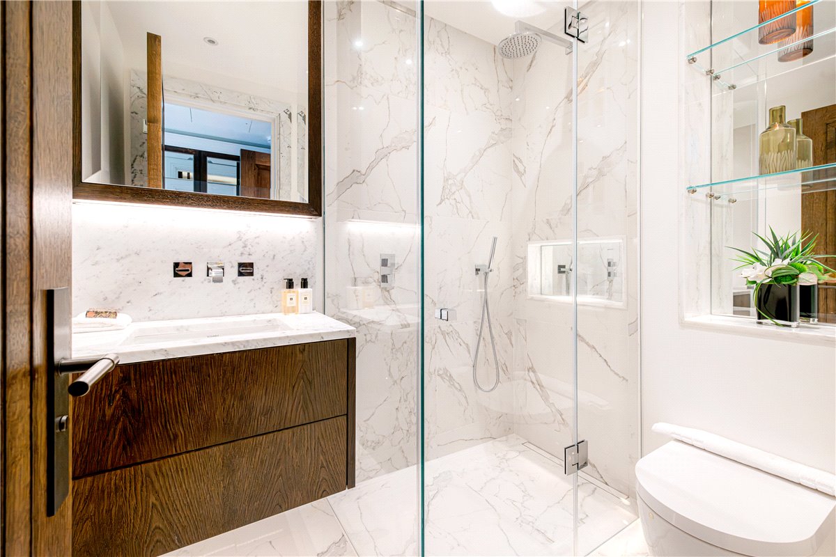 3 bedroom Flat, Prince of Wales Terrace, London, W8 - Available, Image 15