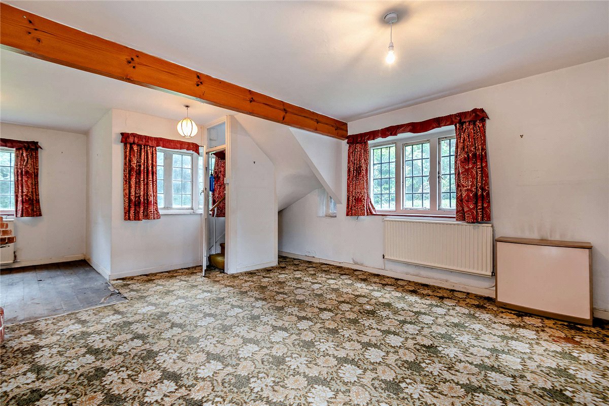 6 bedroom House, Burys Bank Road, Greenham, RG19 - Sold, Image 17