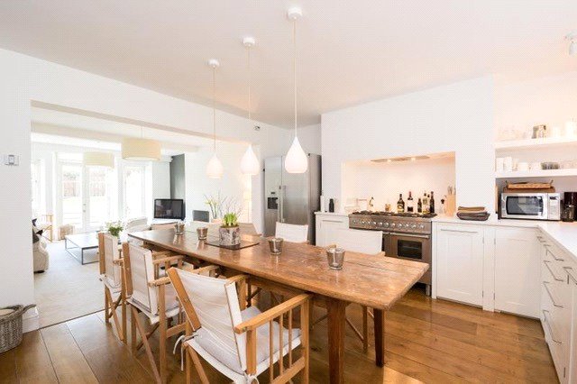 3 bedroom Flat, Allenby House South, Lansdown Road, BA1 - , Image 17