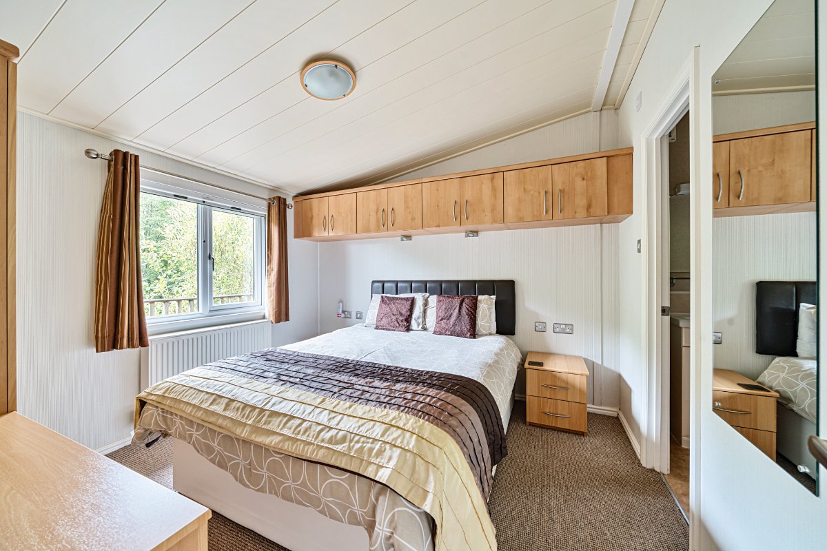 8 bedroom Residential, Buckland Brewer, Bideford, EX39 - Available, Image 15