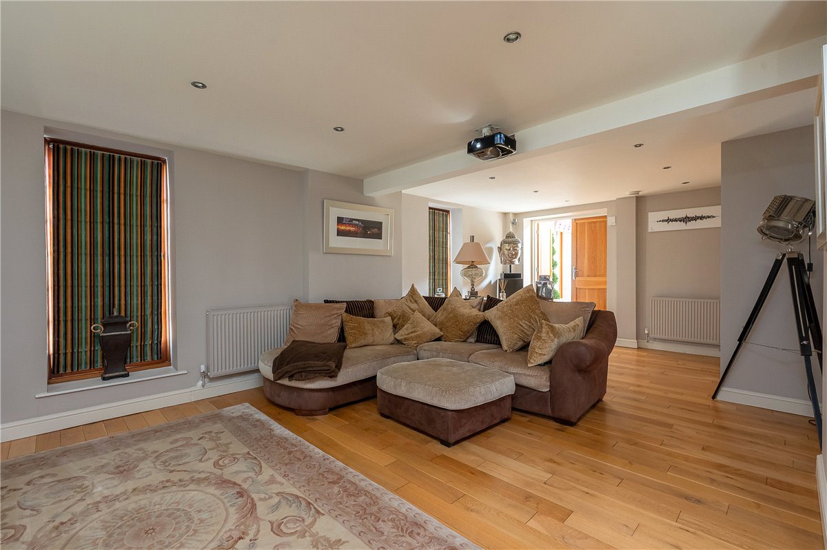 6 bedroom House, Dunnington, York, YO19 - Available, Image 7